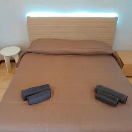 Seven Bed & Breakfast